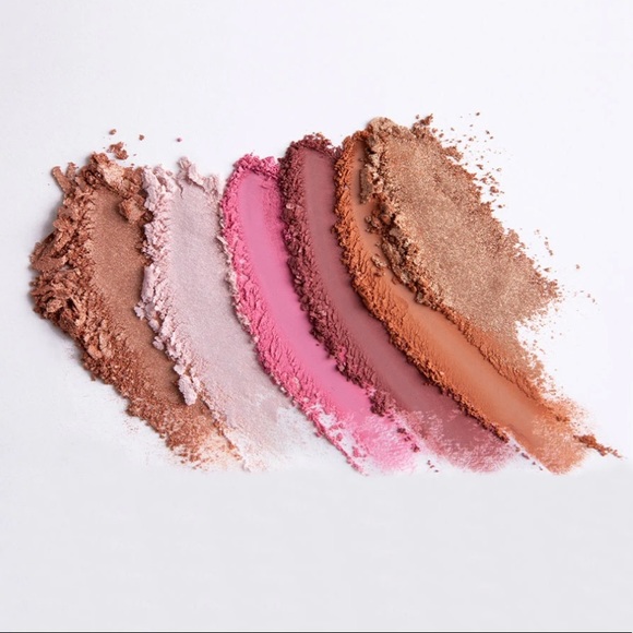 🌸 KENIA ONTIVEROS BEAUTY BLUSH AND SHINE KIT - Picture 3 of 6